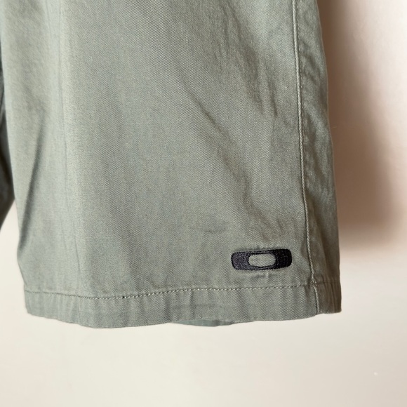 Vintage Y2K Oakley Olive Green Shorts - Picture 7 of 12